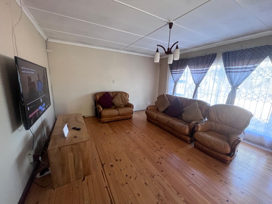 4 Bedroom Property for Sale in Amalinda North Eastern Cape